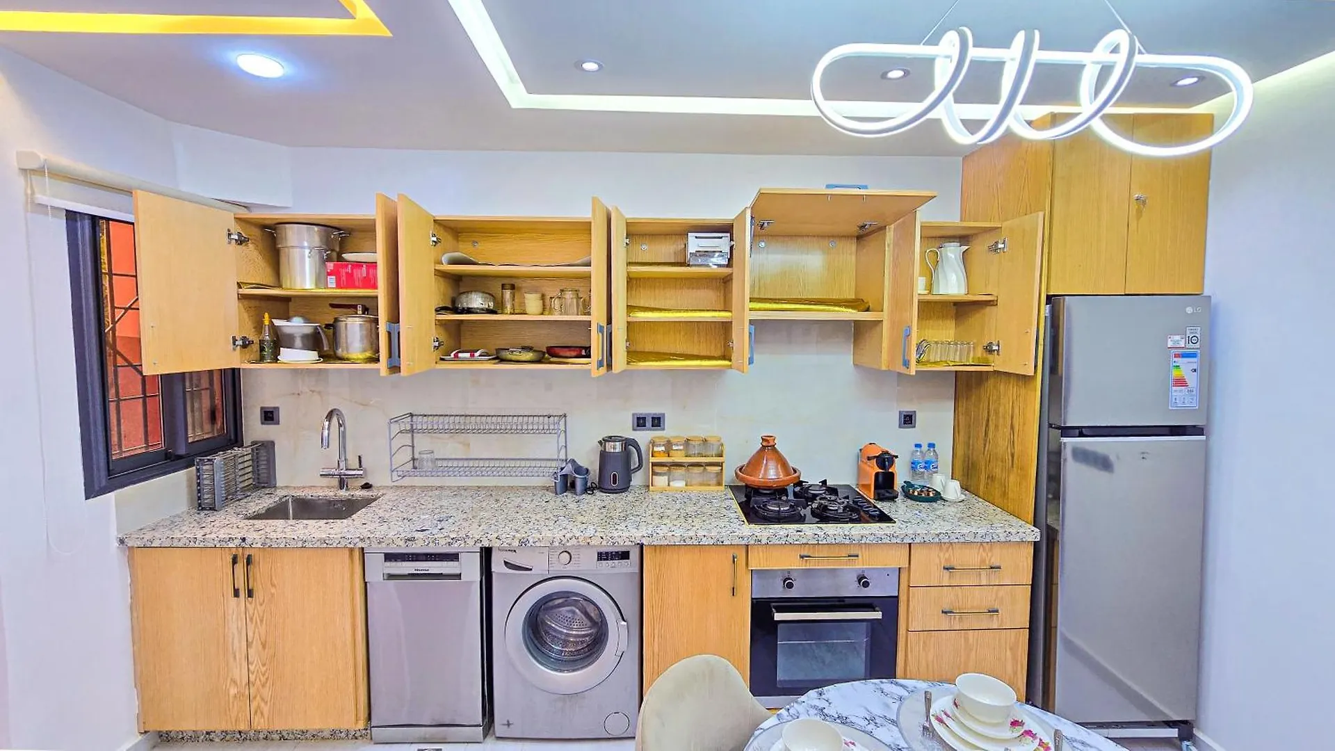 Appartement Chic Et Confortable, Netflix, Ps4 & Wi-Fi Centre Marrakech Marrakesz Apartament